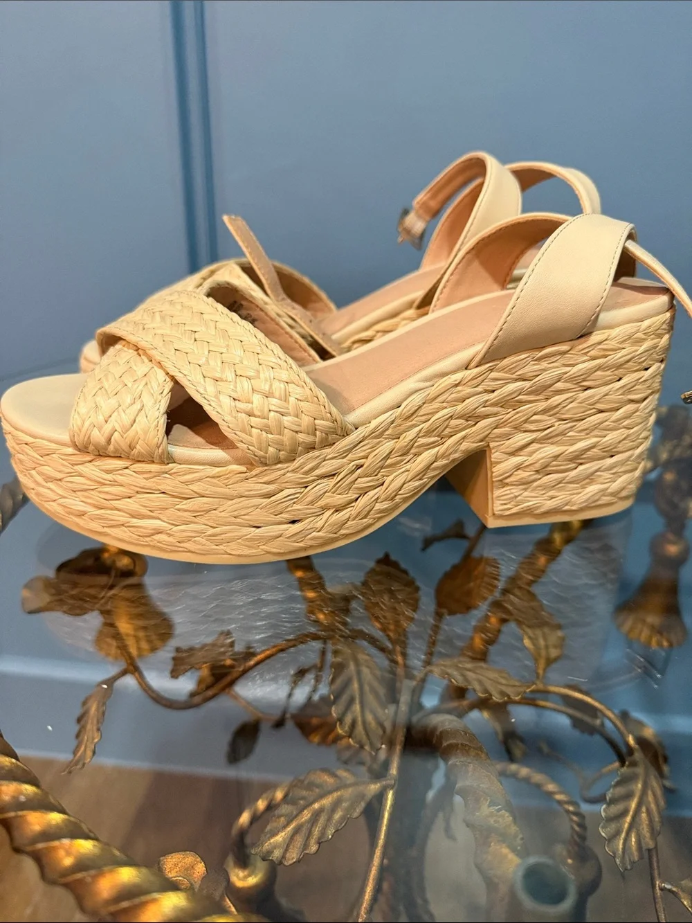 Old Navy Raffia Platform Sandals sz 7